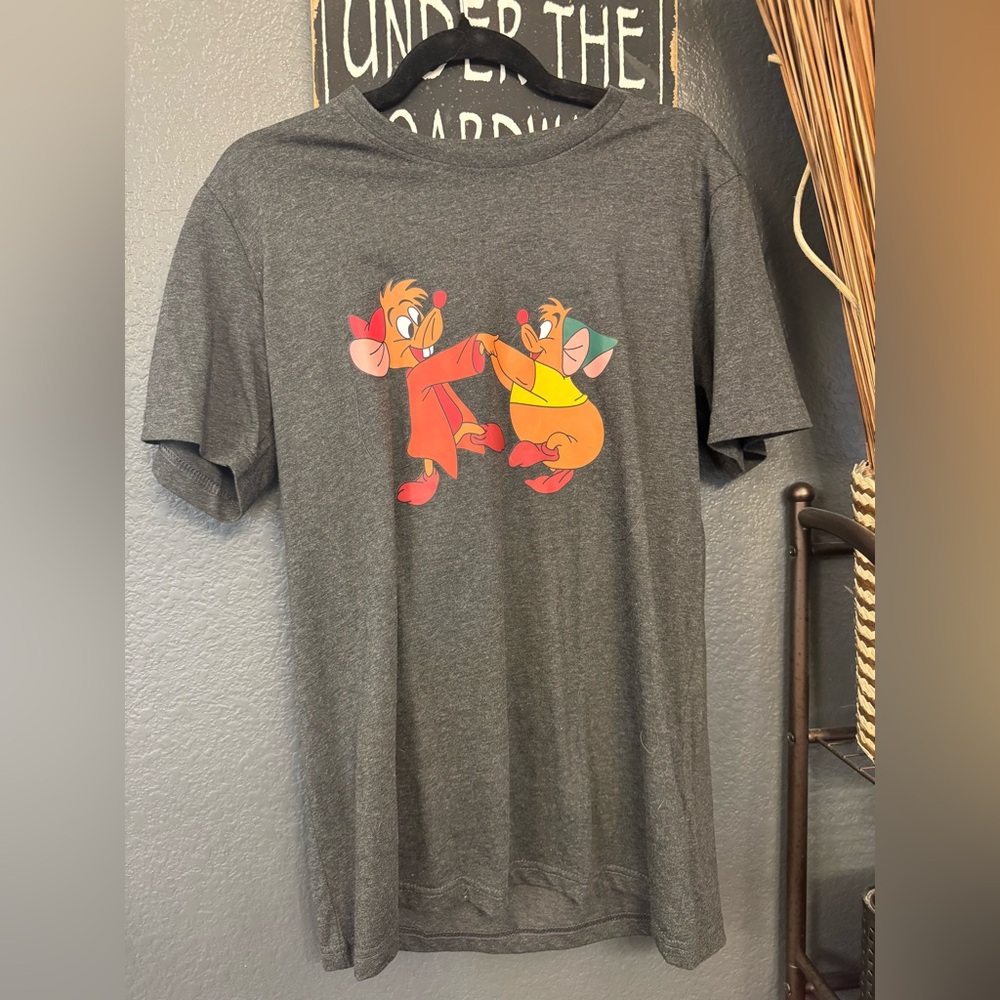 Grey Graphic Tee with Dancing Cartoon Mice Medium